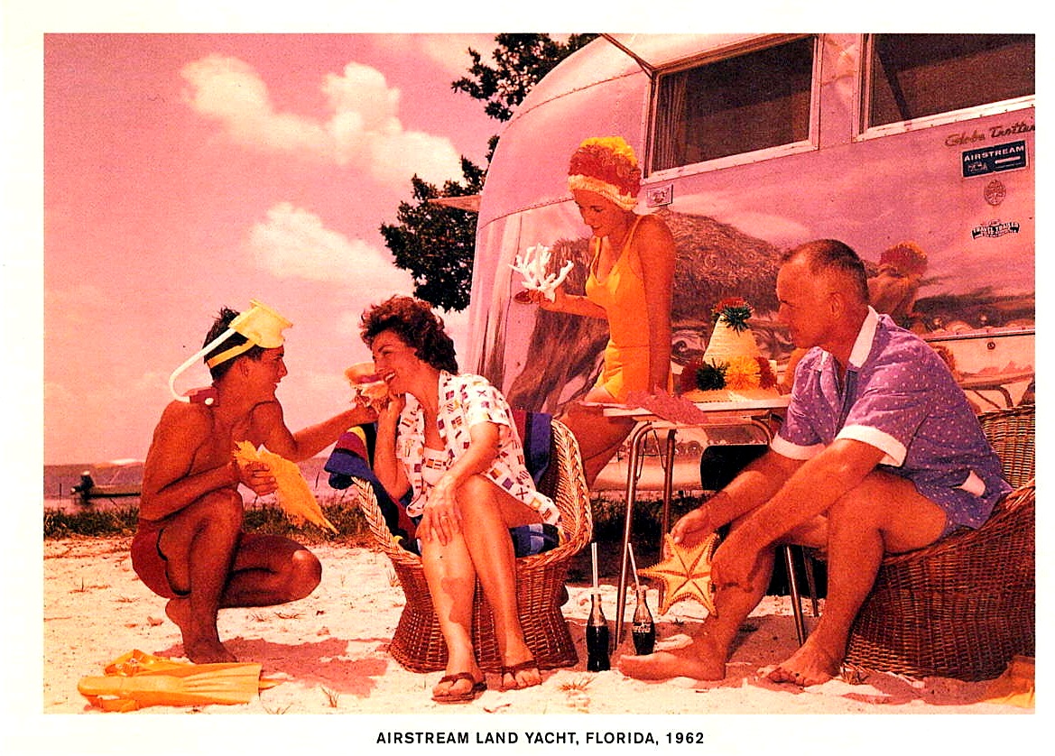 Lot 217 — Airstream Postcard, "Airstream Land Yacht, Florida, 1962" - Image 2